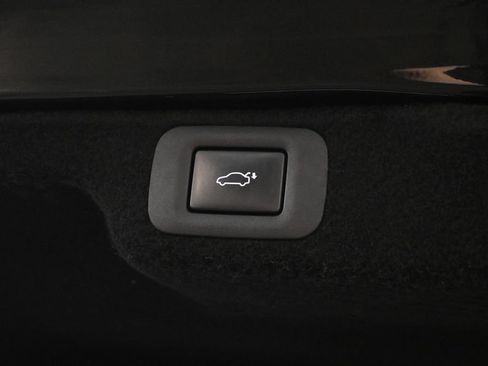 Used 2021 Lexus LS 500 AWD w/ Luxury Package image 32