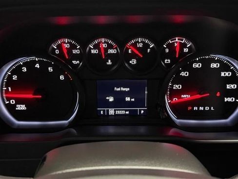 Used 2020 Chevrolet Silverado 2500 Custom w/ Custom Value Package AWD/4WD image 4