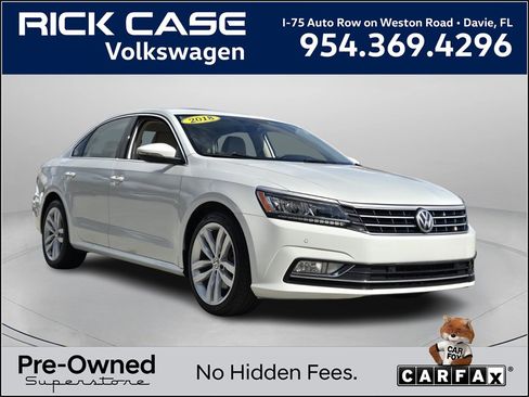 Used 2018 Volkswagen Passat 2.0T SE image 1