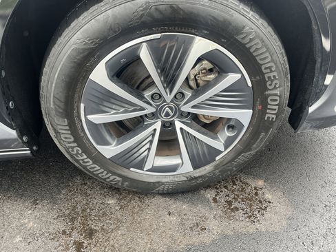 Used 2023 Lexus RZ 450e Premium w/ Technology Package image 12