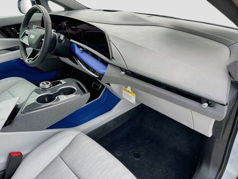 New 2027 Cadillac Optiq Premium Sport AWD/4WD image 34