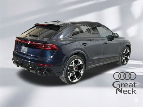 New 2026 Audi RS Q8 performance image 8