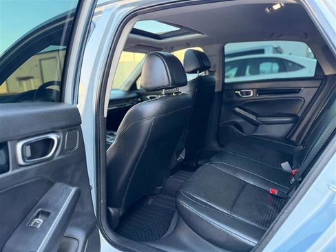 Used 2022 Honda Civic Touring image 29