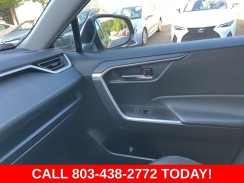 Used 2024 Toyota RAV4 XLE FWD image 28