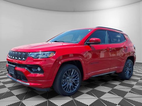 Used 2024 Jeep Compass Limited AWD/4WD image 24