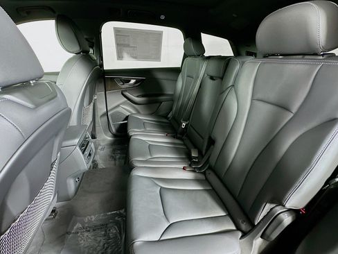 New 2026 Audi Q7 3.0T Premium AWD/4WD image 9