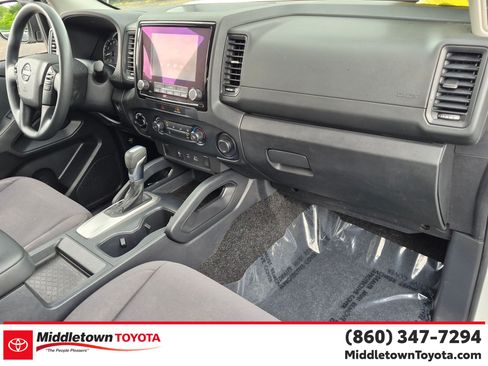 Used 2022 Nissan Frontier S w/ Technology Package AWD/4WD image 36