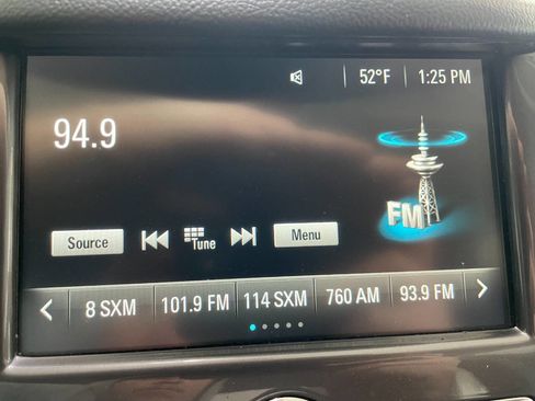 Used 2018 Chevrolet Cruze LT image 33