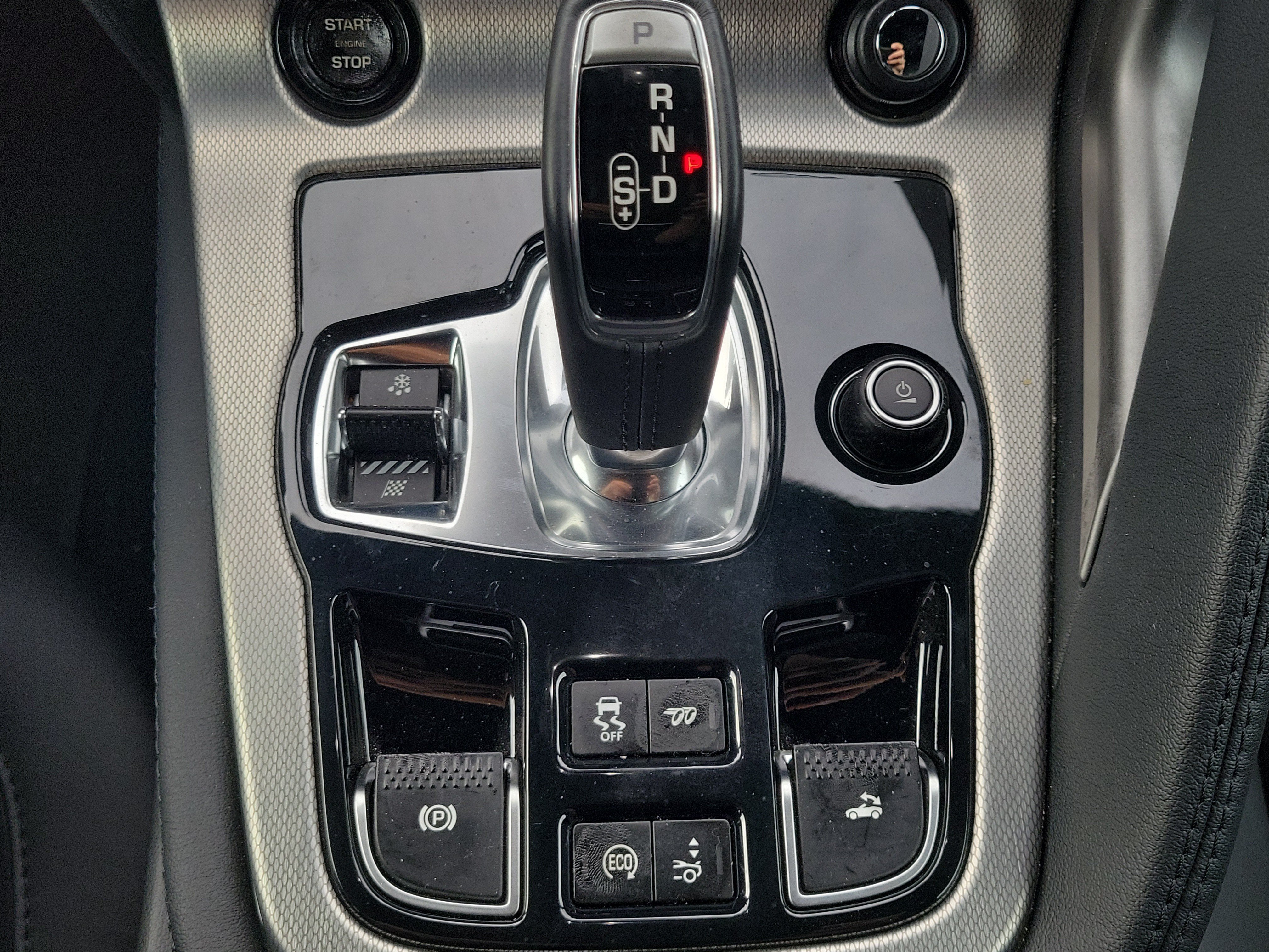 Used 2014 Jaguar F-TYPE Convertible RWD image 18