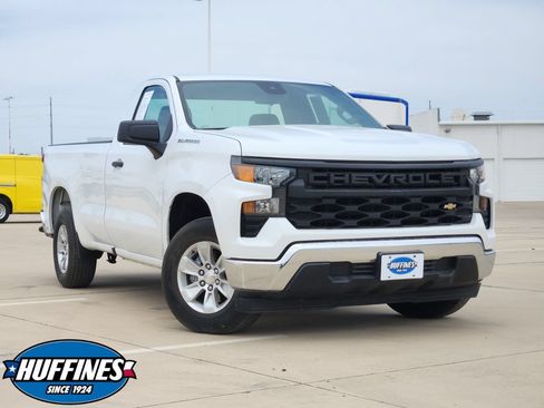 Used 2022 Chevrolet Silverado 1500 W/T RWD image 1