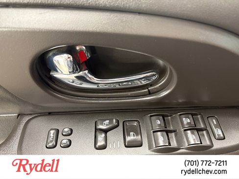 Used 2007 GMC Envoy Denali AWD/4WD image 11