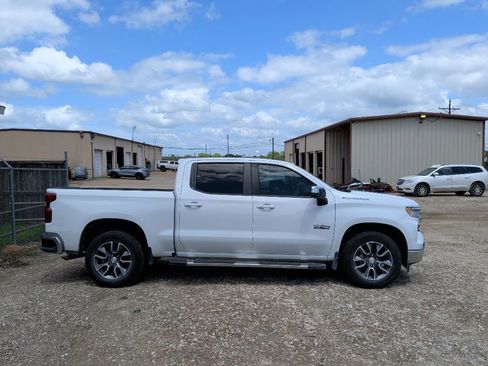 Used 2024 Chevrolet Silverado 1500 LT w/ Texas Edition Plus image 9