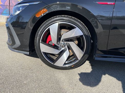 Used 2024 Volkswagen GTI S image 9