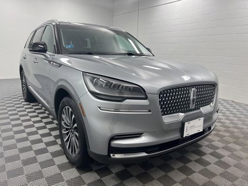 Certified 2022 Lincoln Aviator AWD w/ Premium Package image 1