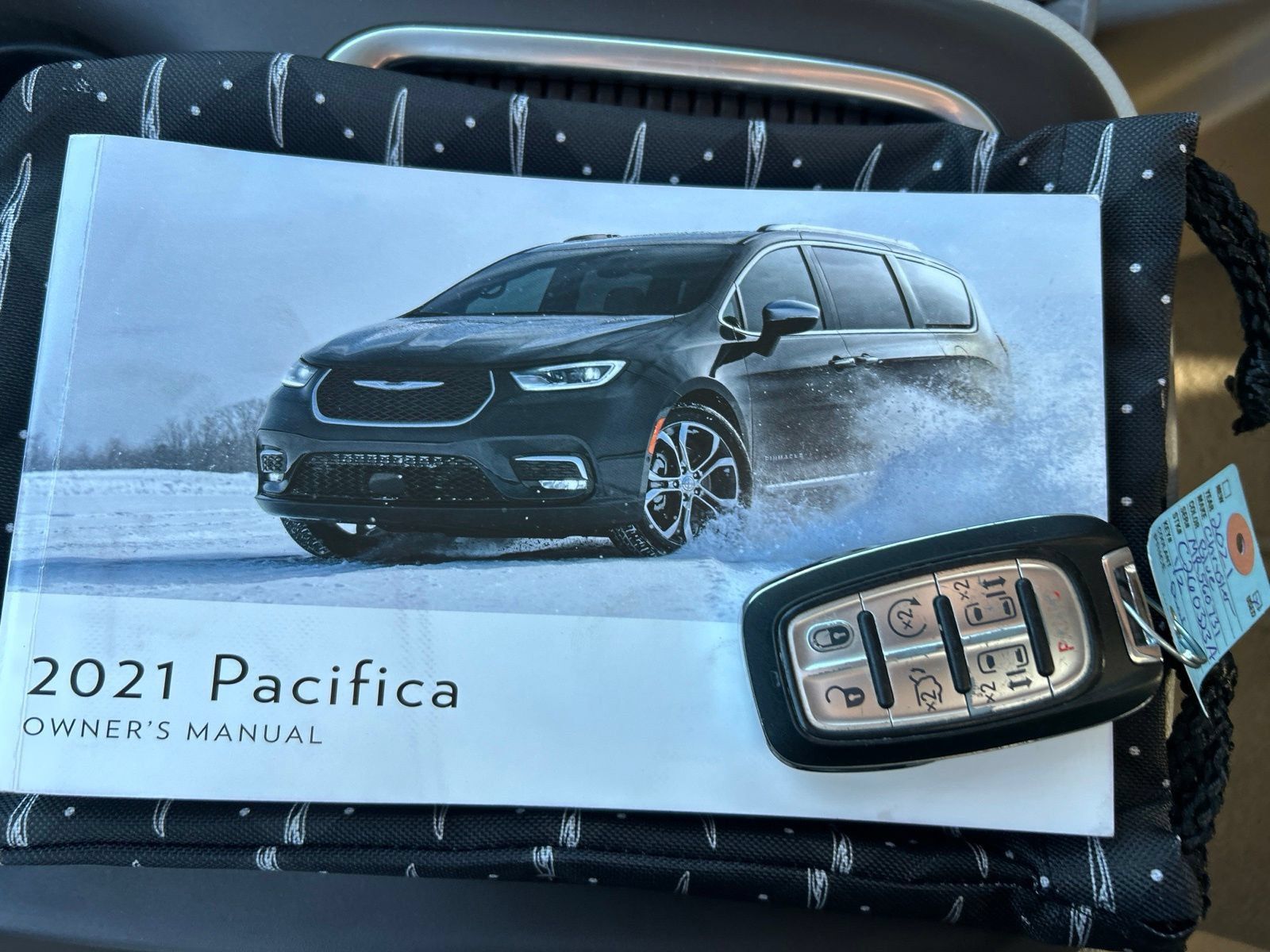 Certified 2021 Chrysler Pacifica Touring-L FWD image 19
