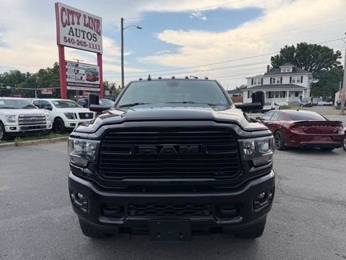 Used 2021 RAM 2500 Big Horn w/ Level 2 Equipment Group AWD/4WD image 3