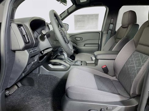 New 2026 Nissan Frontier SV w/ SV Convenience Package image 4