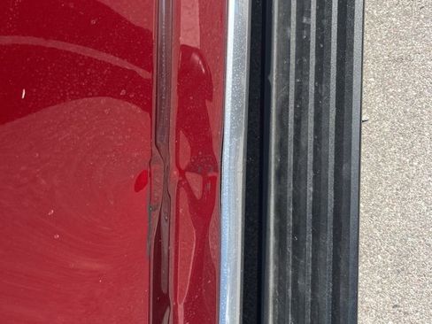 Used 2021 GMC Yukon Denali w/ Denali Premium Package image 12