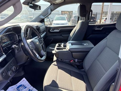 Used 2025 Chevrolet Silverado 1500 LT RWD image 61