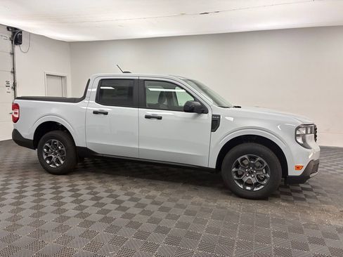 New 2025 Ford Maverick XLT w/ XLT Luxury Package image 6