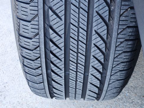 Used 2024 Mercedes-Benz GLC 300 4MATIC image 10