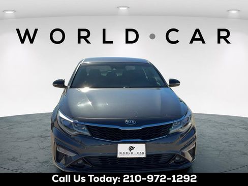 Used 2019 Kia Optima S FWD image 8