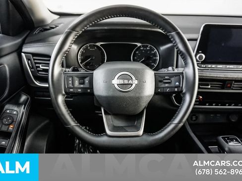Used 2025 Nissan Rogue SV FWD image 24