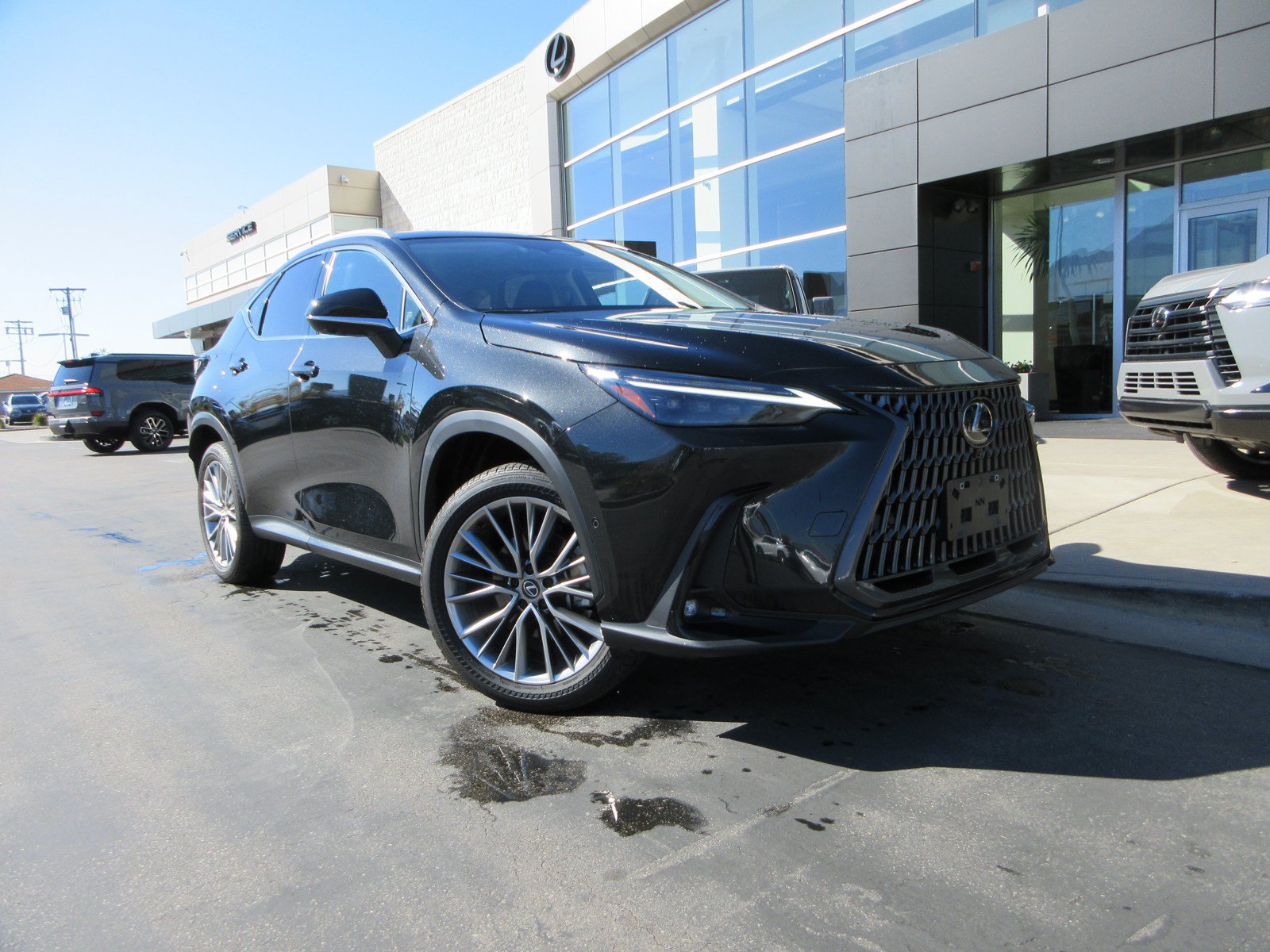 Used 2024 Lexus NX 350h AWD w/ Vision Package image 13