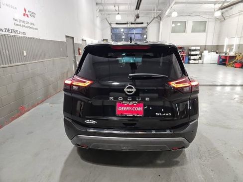 Certified 2023 Nissan Rogue SL w/ SL Premium Package image 4