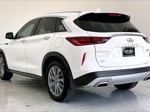Certified 2025 INFINITI QX50 Pure image 16