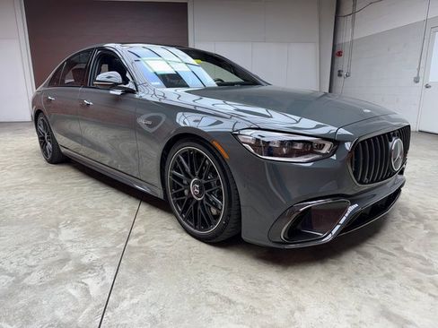 New 2026 Mercedes-Benz S 63 AMG S image 7