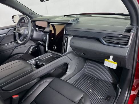 New 2026 GMC Acadia Elevation w/ Elevation Premium Package AWD/4WD image 23