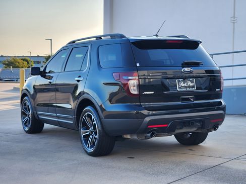 Used 2014 Ford Explorer Sport w/ Equipment Group 401A AWD/4WD image 4
