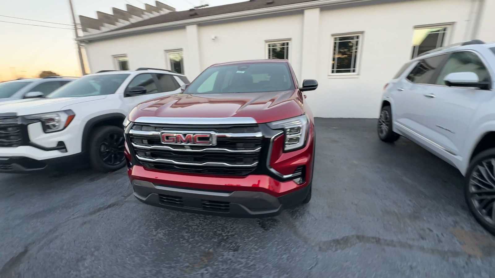 New 2026 GMC Terrain Elevation FWD image 8