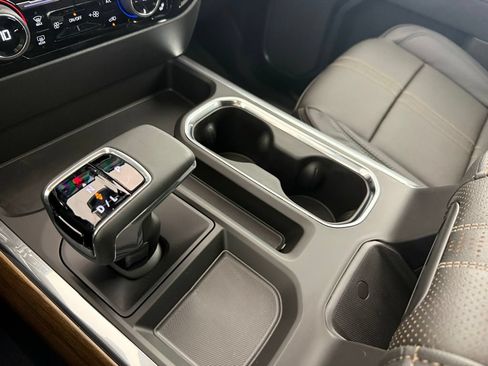 New 2026 Chevrolet Silverado 1500 High Country AWD/4WD image 33
