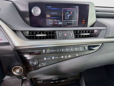 Used 2019 Lexus ES 350 w/ Accessory Package 2 FWD image 18