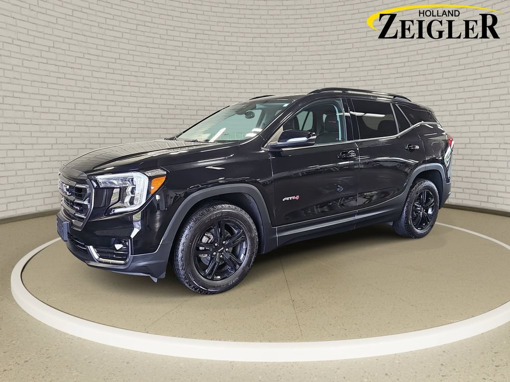 Used 2023 GMC Terrain AT4 AWD/4WD image 1