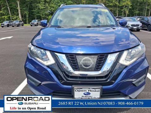 Used 2017 Nissan Rogue S w/ Appearance Package AWD/4WD image 36
