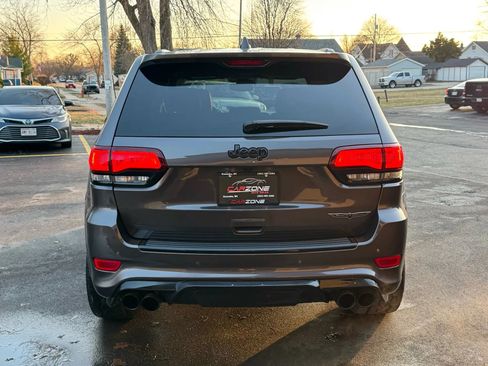 Used 2021 Jeep Grand Cherokee Trackhawk w/ Trailer Tow Group IV image 22