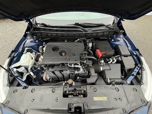 Used 2019 Nissan Altima 2.5 SR w/ SR Premium Package AWD/4WD image 13