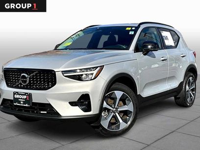 Certified 2023 Volvo XC40 B5 Plus w/ Driver Assist Package