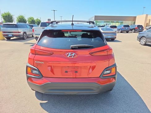 Used 2021 Hyundai Kona SEL FWD image 4