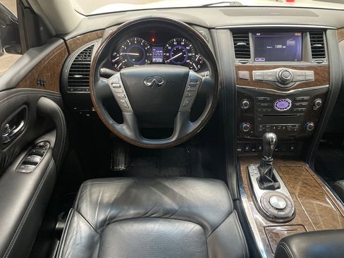 Used 2016 INFINITI QX80 Luxe w/ 22" Wheel Package image 4
