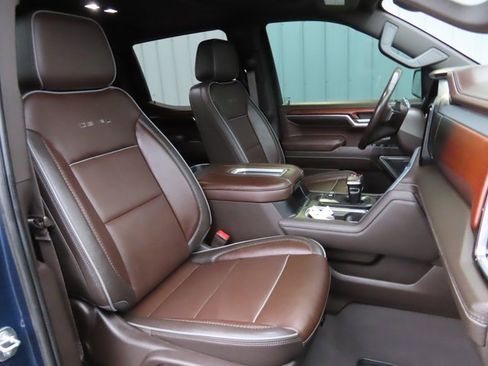 Used 2022 GMC Sierra 1500 Denali image 27