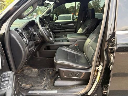 Used 2022 RAM 1500 Limited AWD/4WD image 17