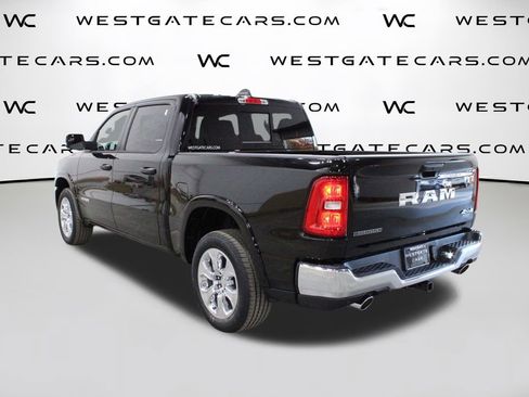 New 2026 RAM 1500 4x4 Crew Cab image 5
