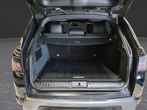 Used 2019 Land Rover Range Rover Sport HSE AWD/4WD image 8