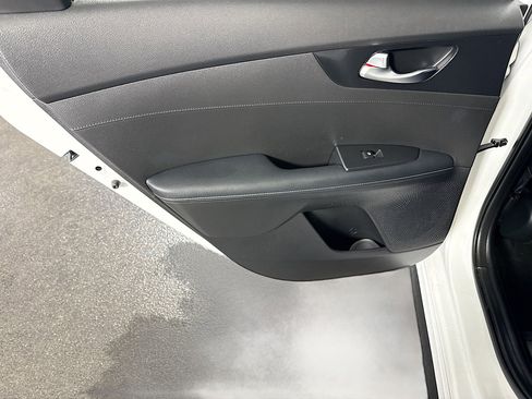 Used 2024 Kia Forte GT-Line image 26