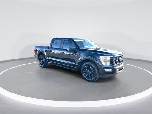 Used 2022 Ford F150 XL w/ STX Black Appearance Package image 2