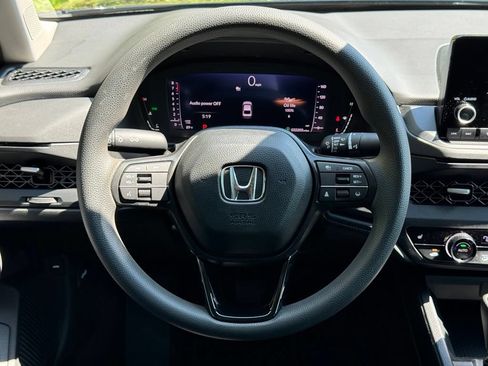 Certified 2024 Honda Accord EX image 17